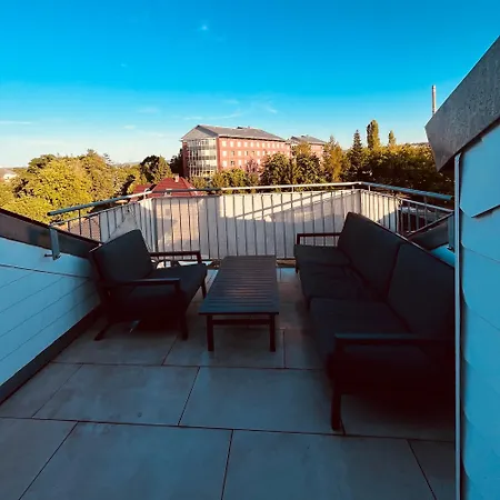 Modernes Cityapartment Naehe Schloss Pillnitz 아파트